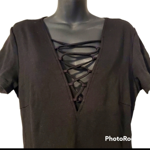 FOREVER 21 - Mini Dress with Laced Vneck - Sz 0x - Picture 3 of 4